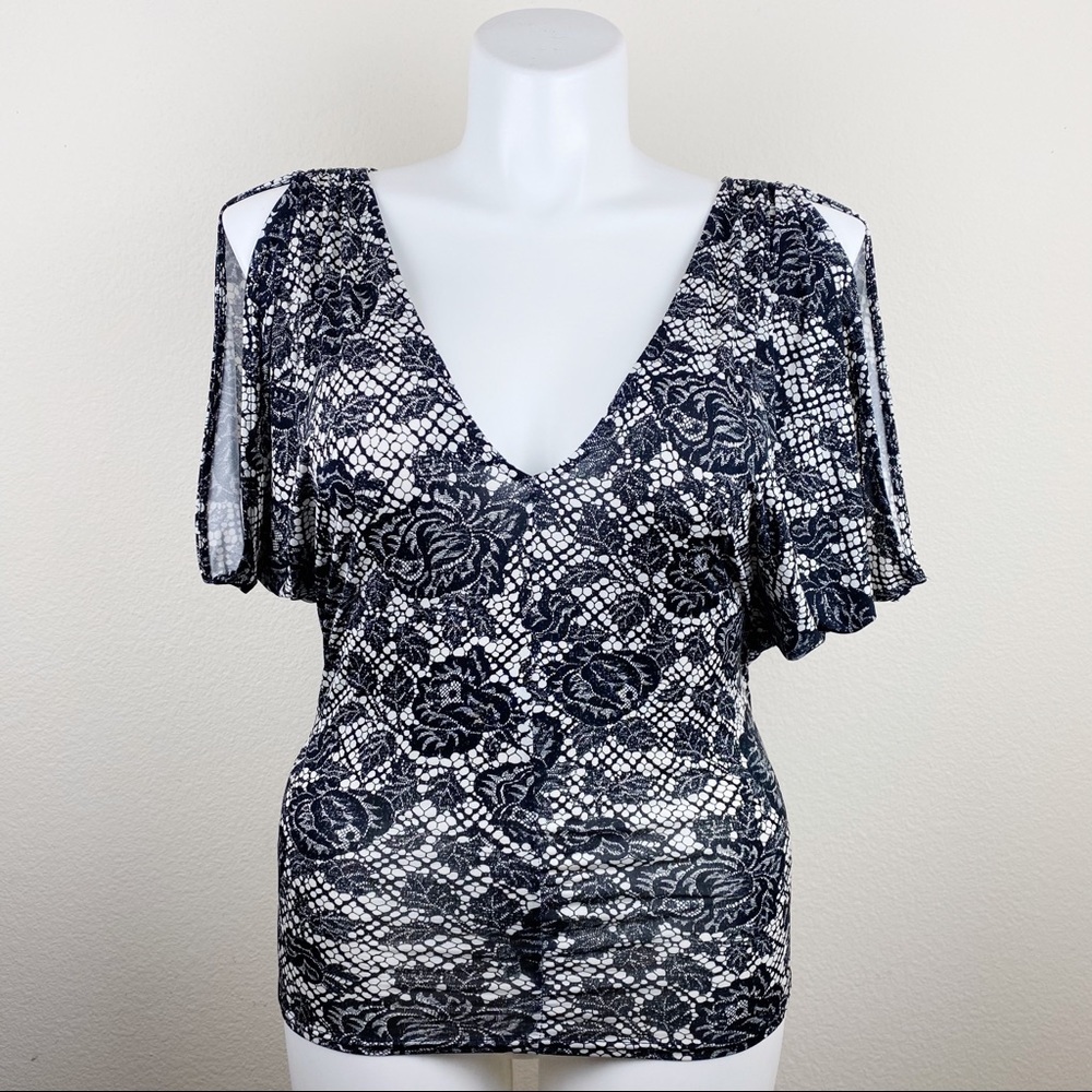GUESS Los Angeles Black & White Floral Top Small